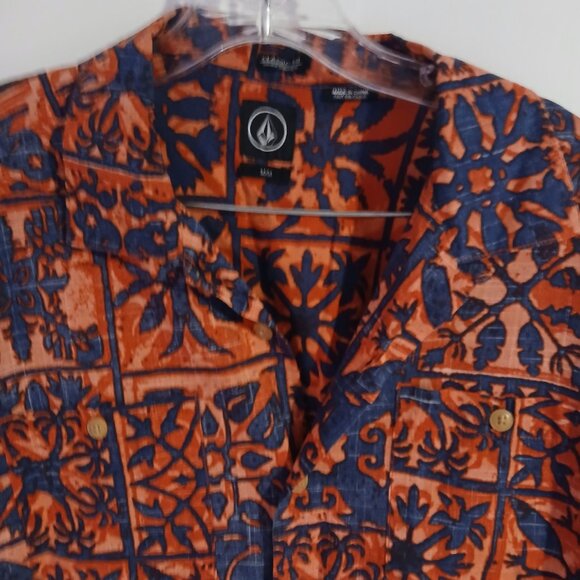 Volcom Men's Short Sleeve Button Up Orange Blue SZ M EUC - Picture 5 of 8